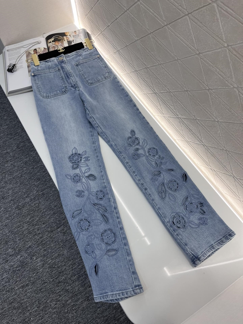 Chanel Jeans